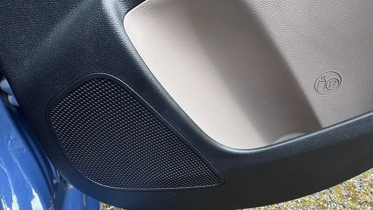 2016-hyundai-i10-10-s-air-big-17
