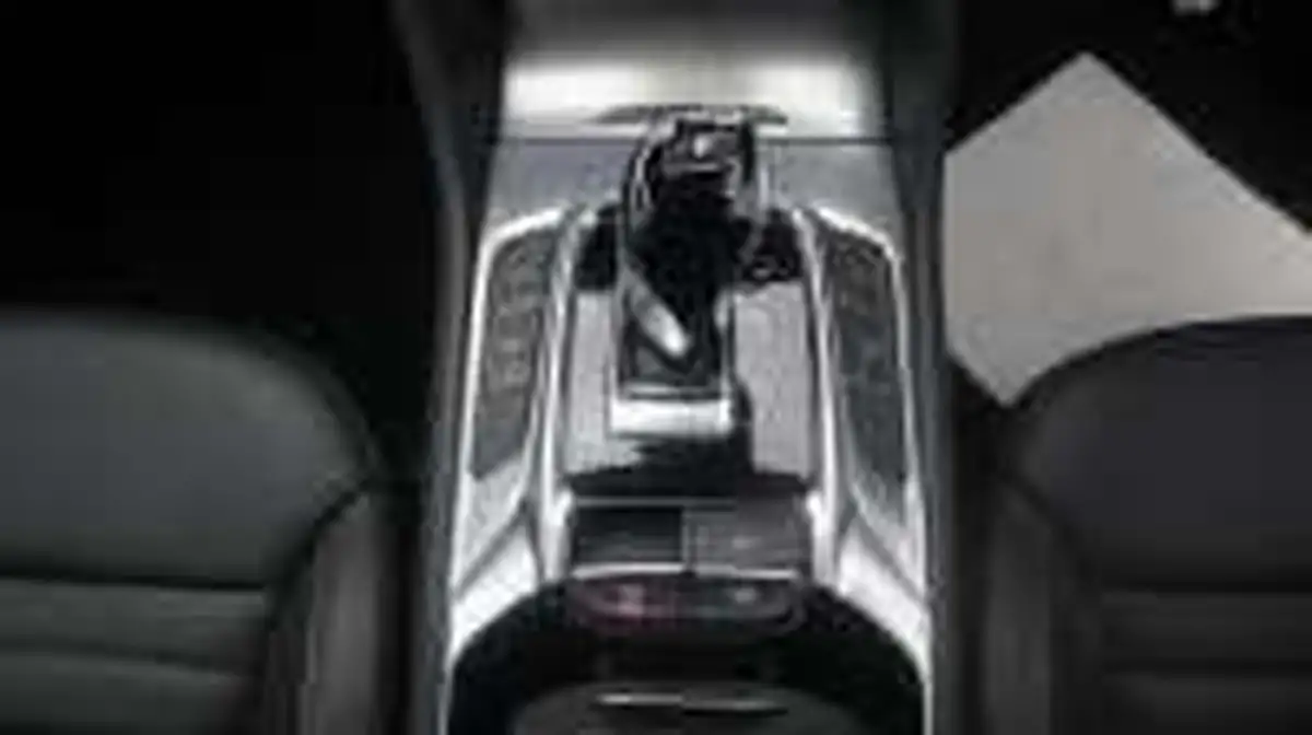 2024-mg-hs-15t-gdi-trophy-162ps-1490cc-dct-big-8