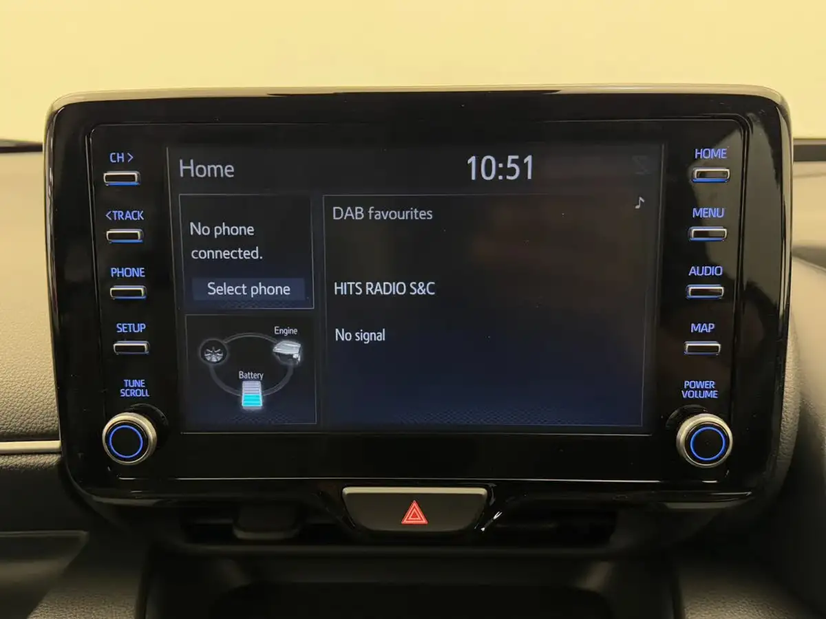 2023-mazda-mazda2-15-select-big-19