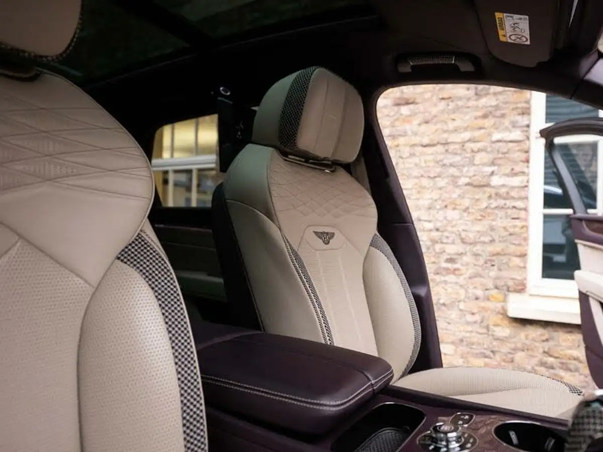 2023-bentley-bentayga-40-v8-extended-wheelbase-azure-big-27