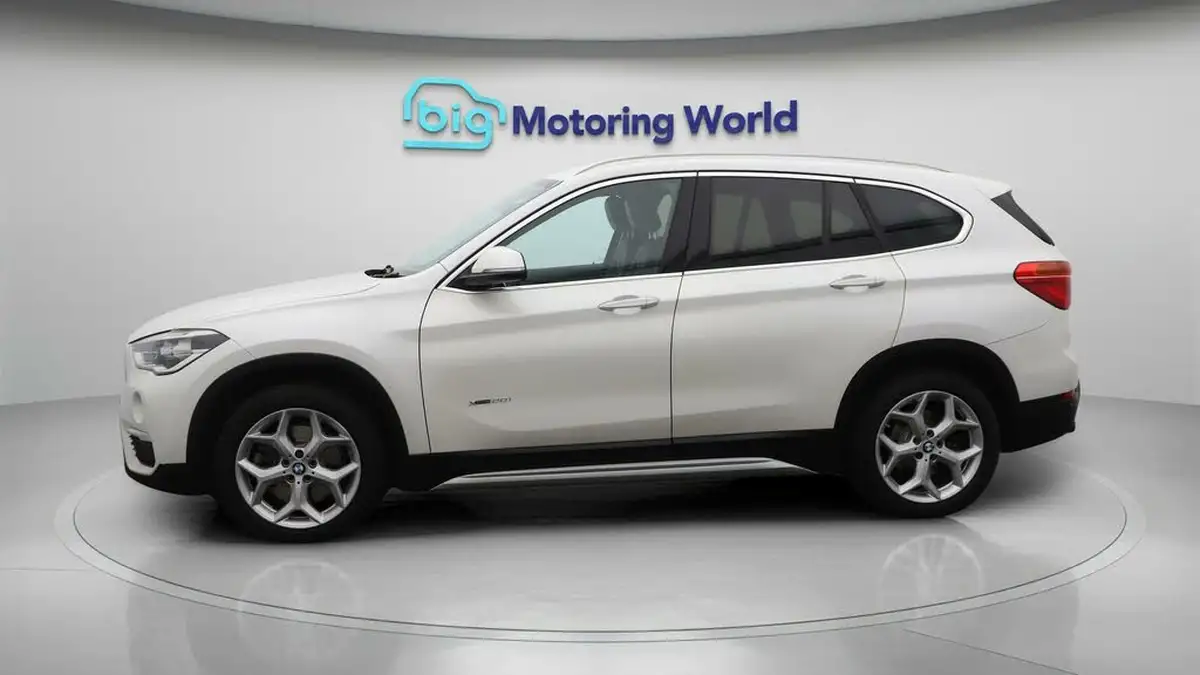 2018-bmw-x1-20-xdrive20i-xline-big-4
