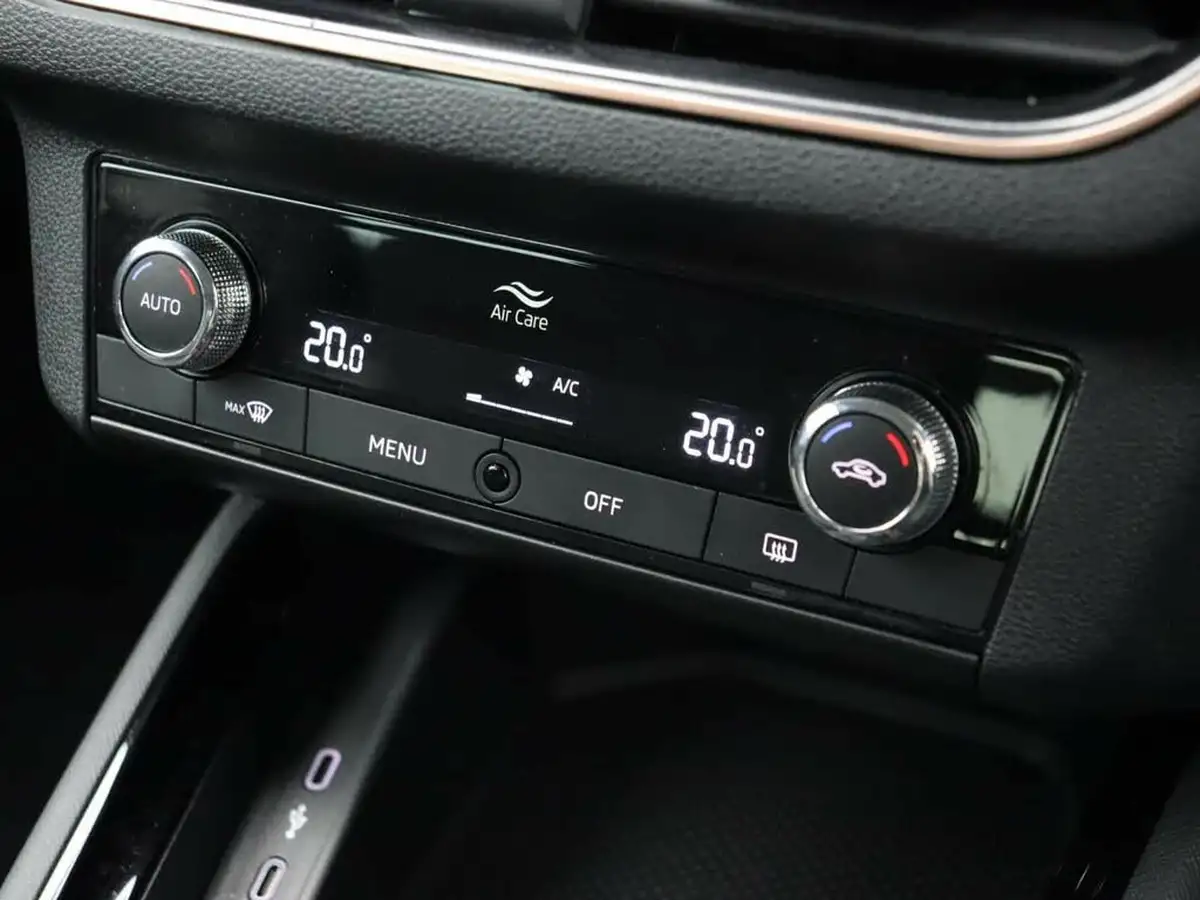 2022-skoda-scala-10-tsi-se-l-109ps-big-29