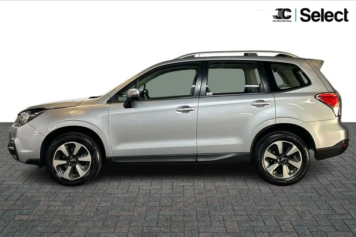 2018-subaru-forester-20-xe-premium-4x4-lineartronic-big-12