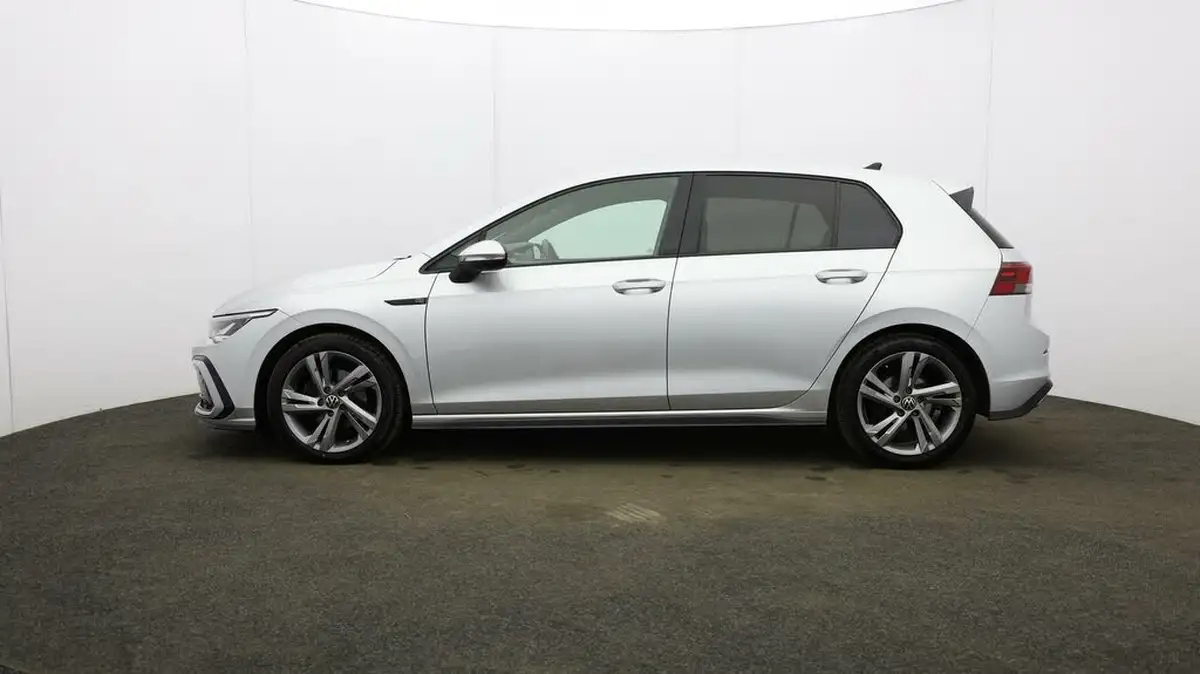 2020-volkswagen-golf-20tdi-r-line-hatchback-5d-dsg-big-3