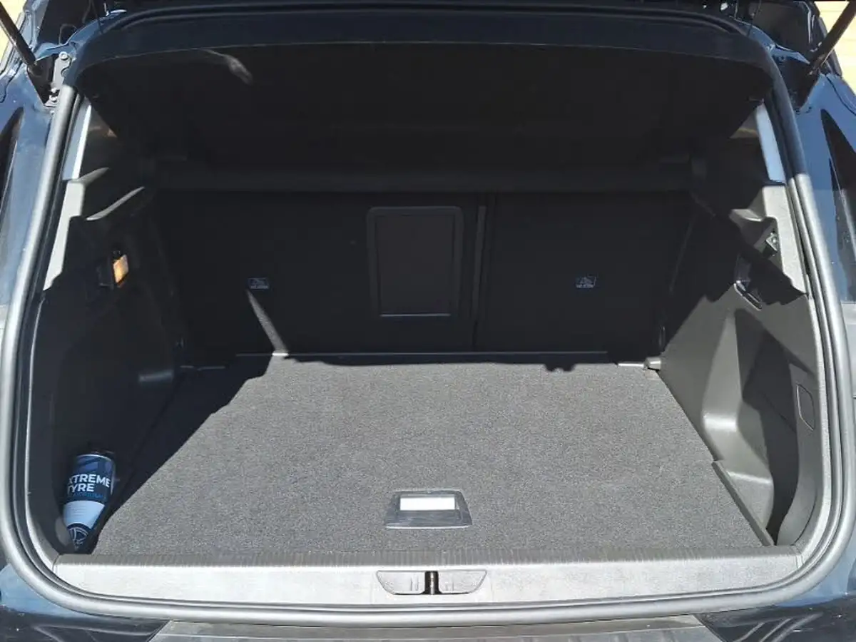 2020-vauxhall-grandland-x-12-sri-nav-auto-big-7