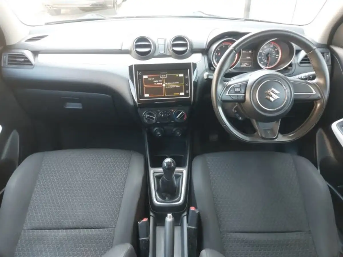 2017-suzuki-swift-10-boosterjet-sz-t-big-2