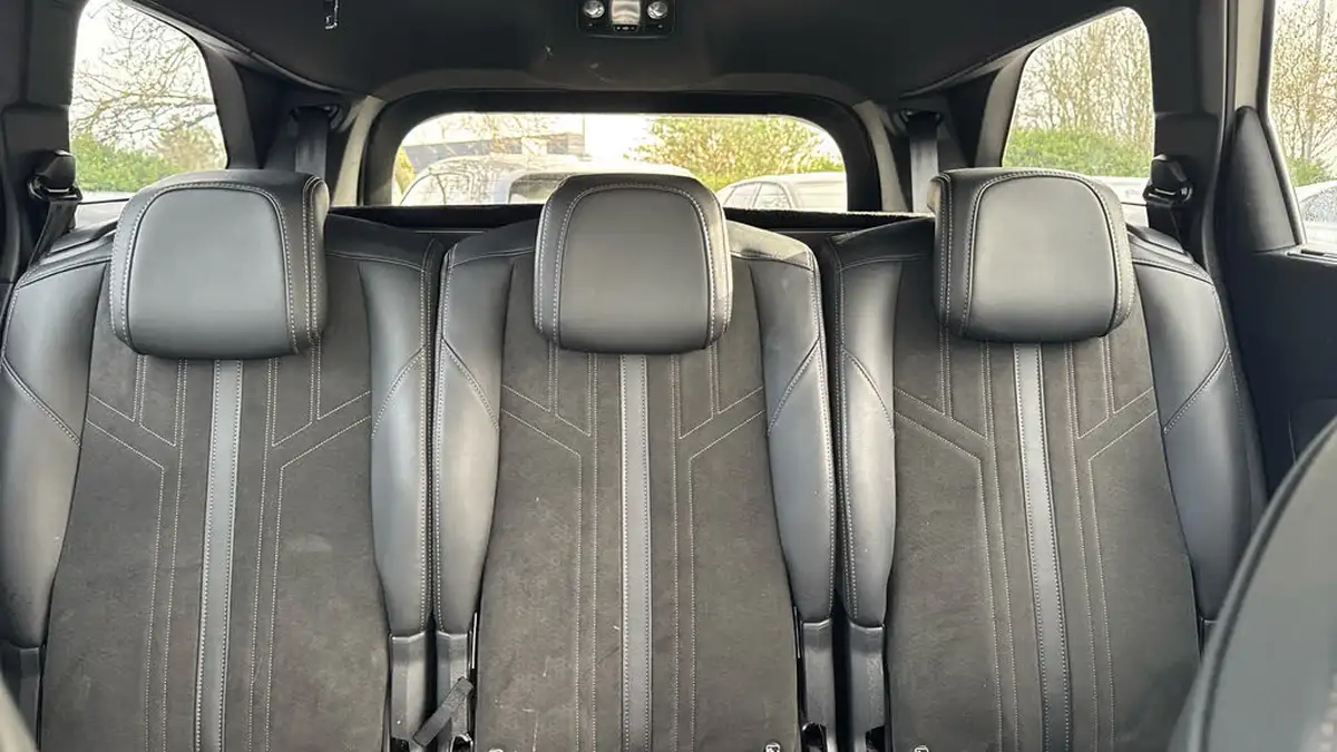 2021-peugeot-5008-suv-12-puretech-gt-premium-big-23