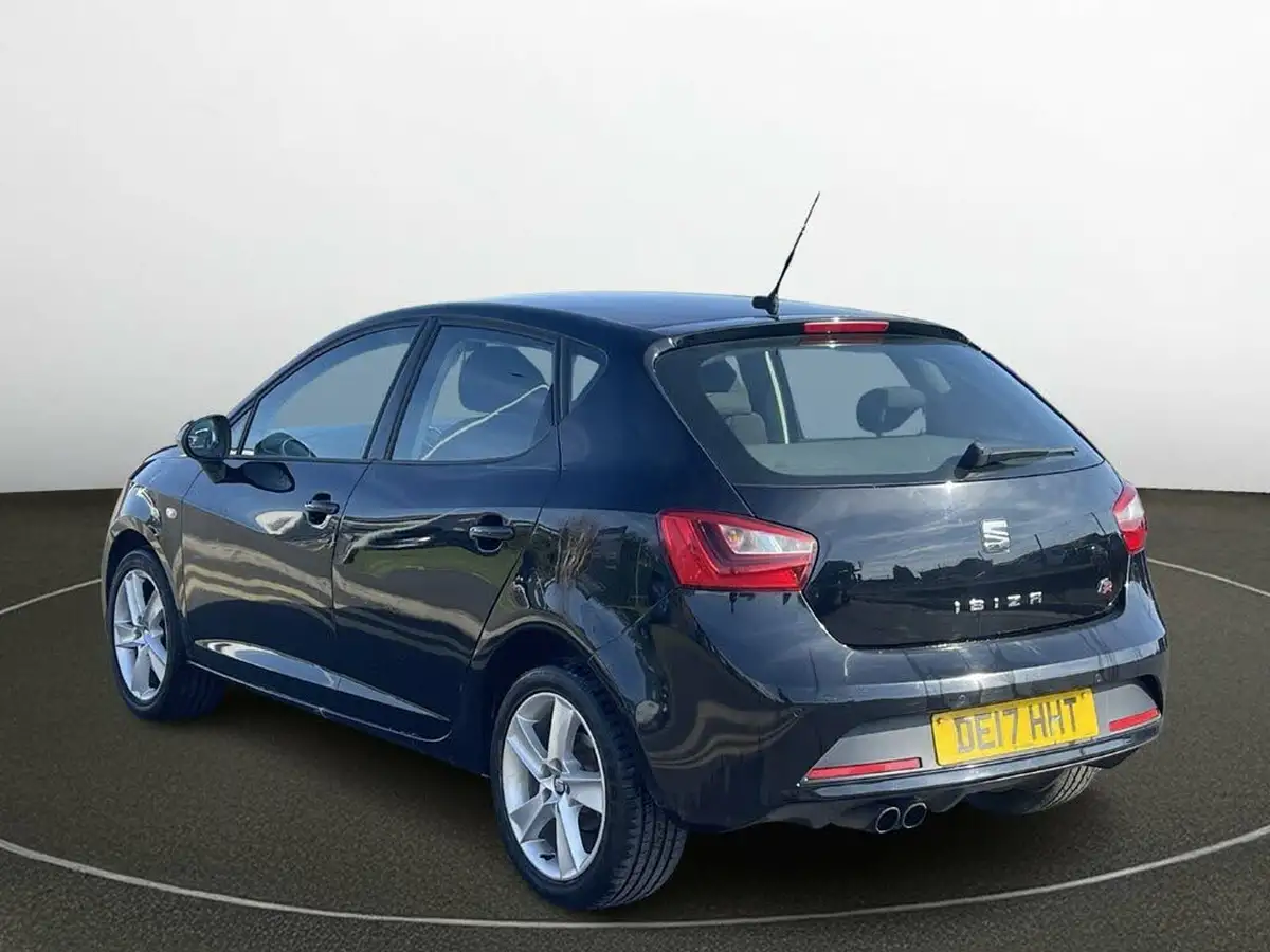 2017-seat-ibiza-10-ecotsi-fr-technology-hatchback-5d-big-5