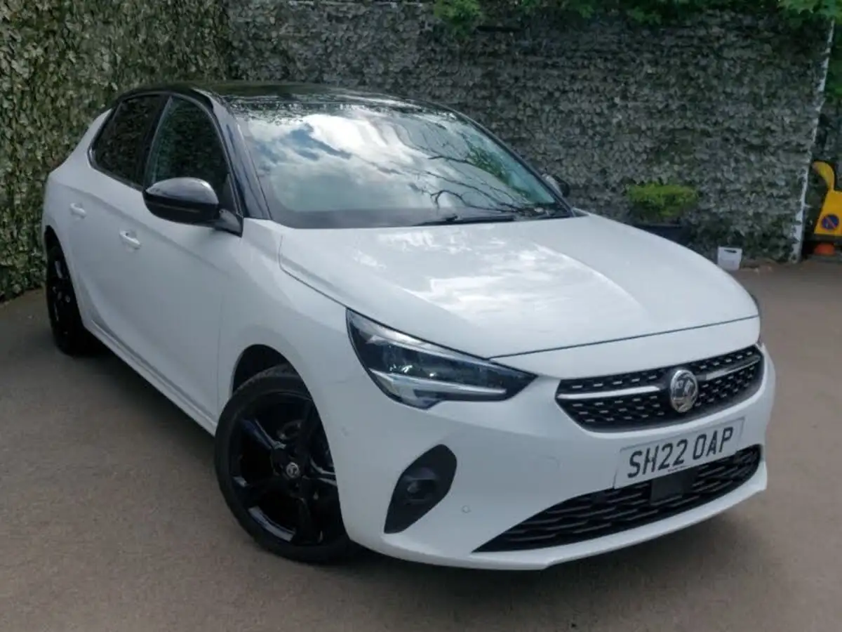 2022-vauxhall-corsa-12i-elite-edition-big-0