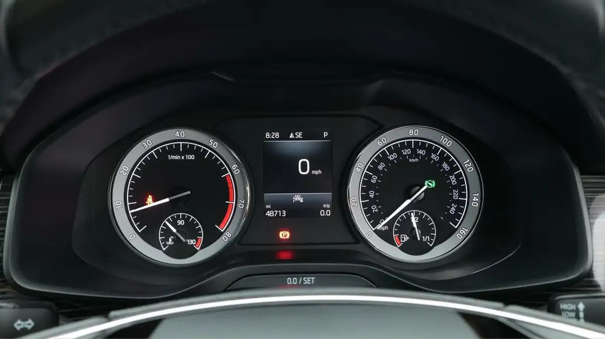 2020-skoda-kodiaq-15-tsi-se-l-dsg-big-10