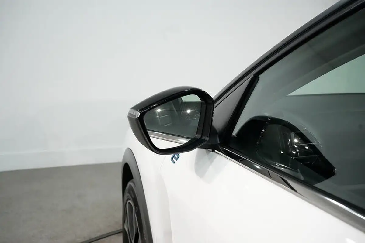 2022-citroen-c4-e-shine-plus-big-16
