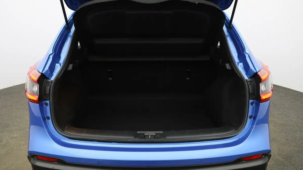 2019-nissan-qashqai-15dci-acenta-premium-17in-alloys-dct-big-16