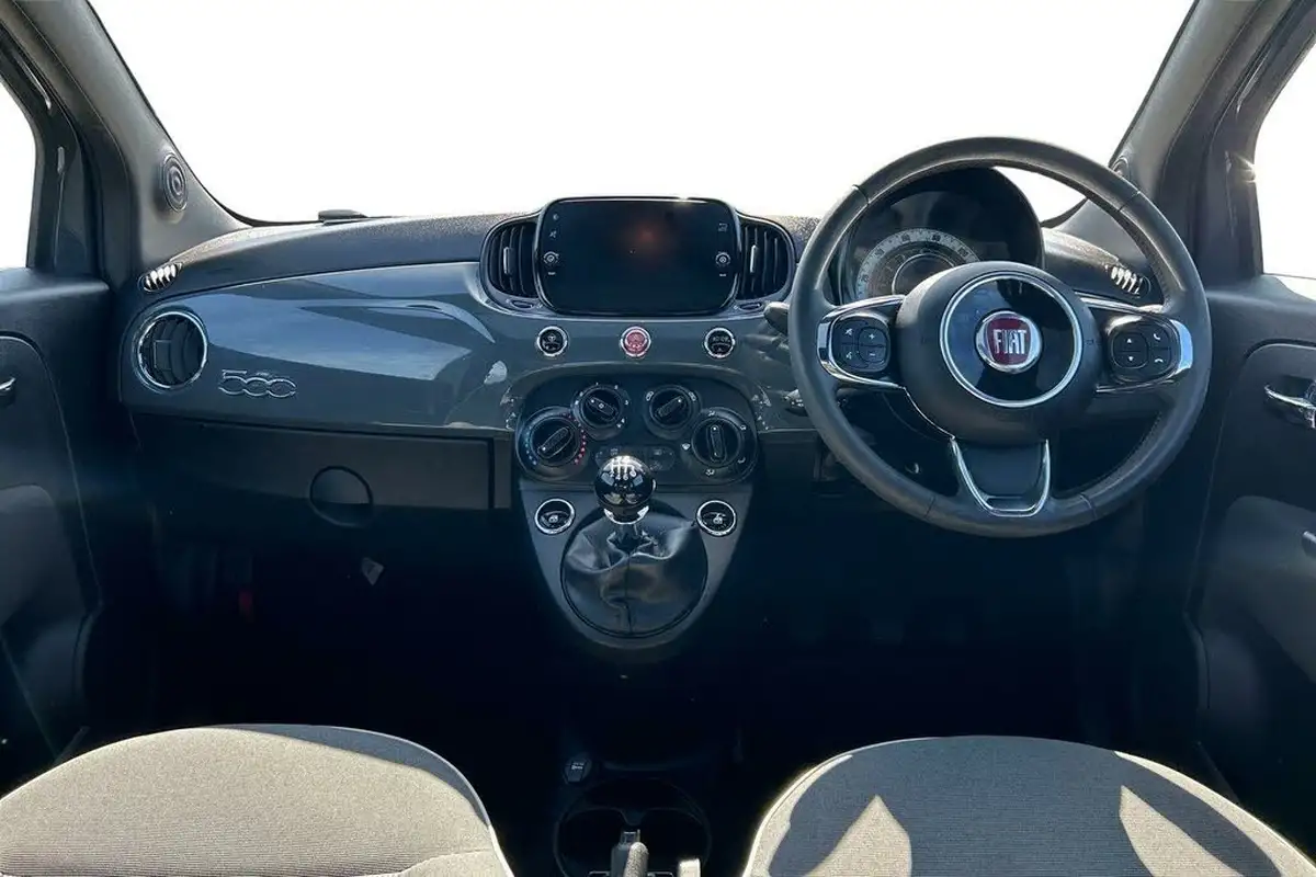 2020-fiat-500-10-lounge-big-6