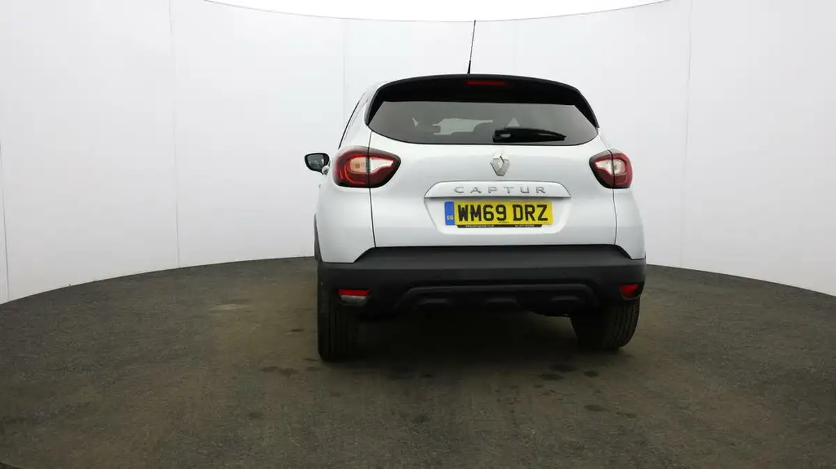 2020-renault-captur-09-tce-iconic-big-54