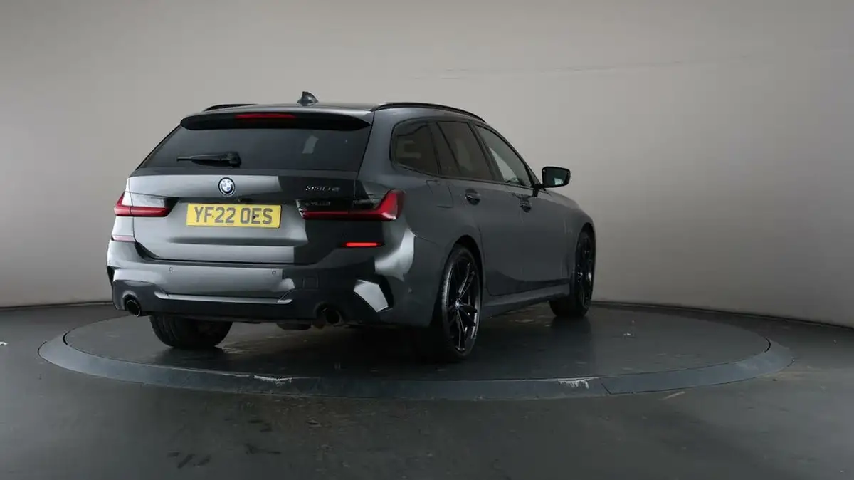 2022-bmw-3-series-20-330e-m-sport-pro-edition-touring-5d-big-62