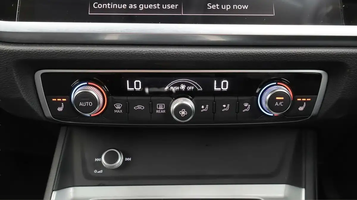2022-audi-q3-20-35-tdi-technik-big-12