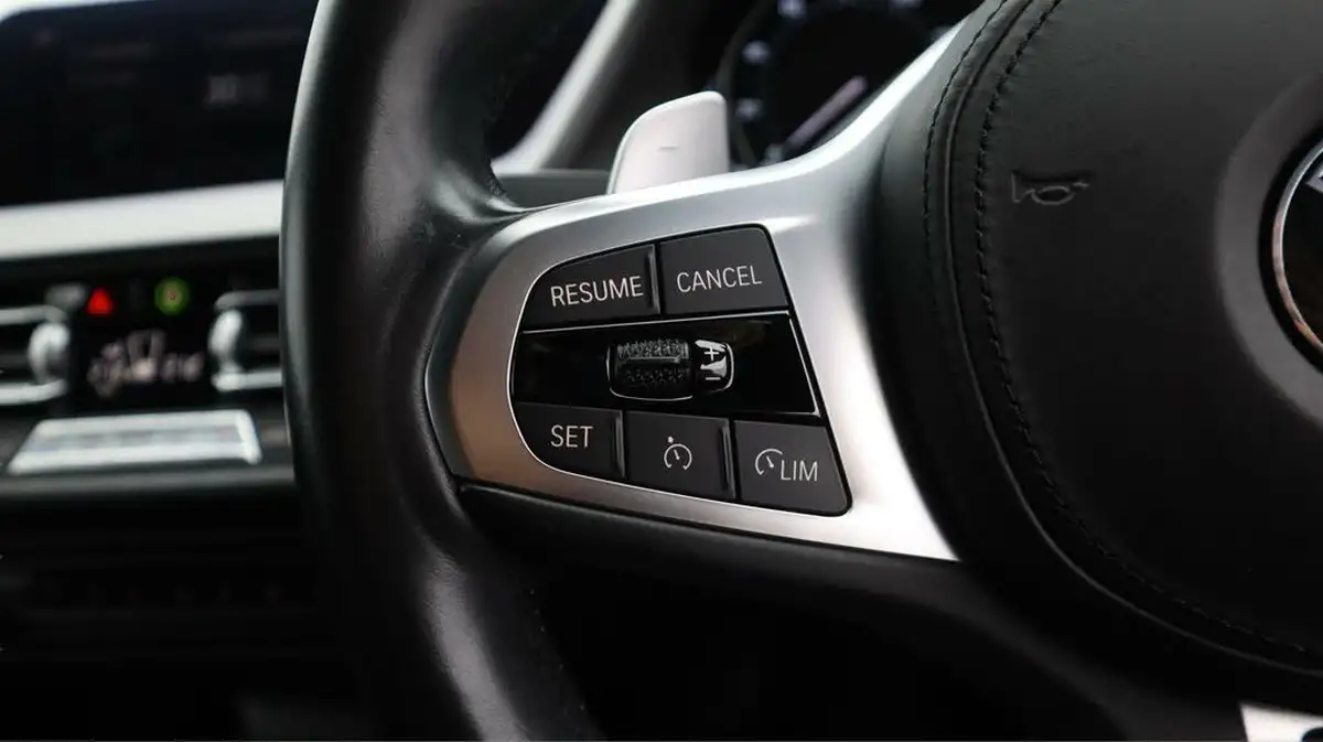 2020-bmw-1-series-20td-118d-m-sport-auto-big-24
