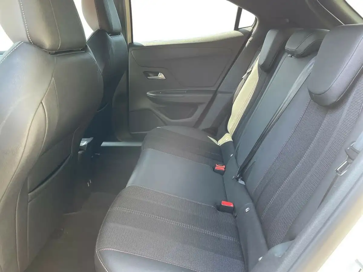2022-vauxhall-mokka-12-sri-premium-130ps-big-10