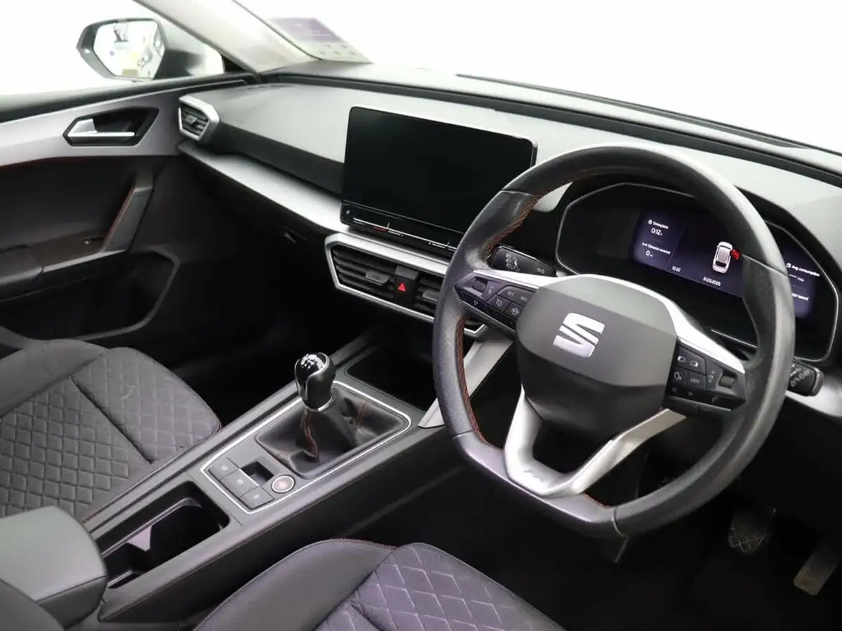 2021-seat-leon-15-tsi-evo-fr-130ps-estate-big-10