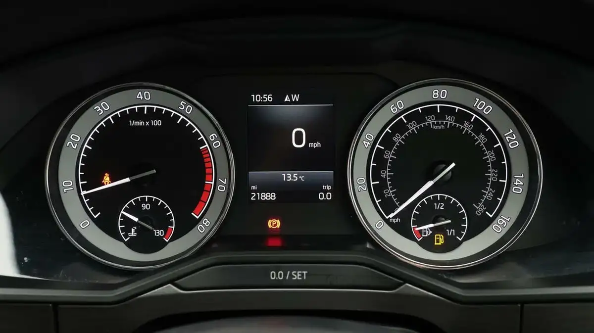 2020-skoda-superb-15-tsi-se-l-estate-big-10