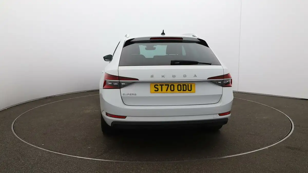 2020-skoda-superb-15-tsi-se-l-estate-big-51