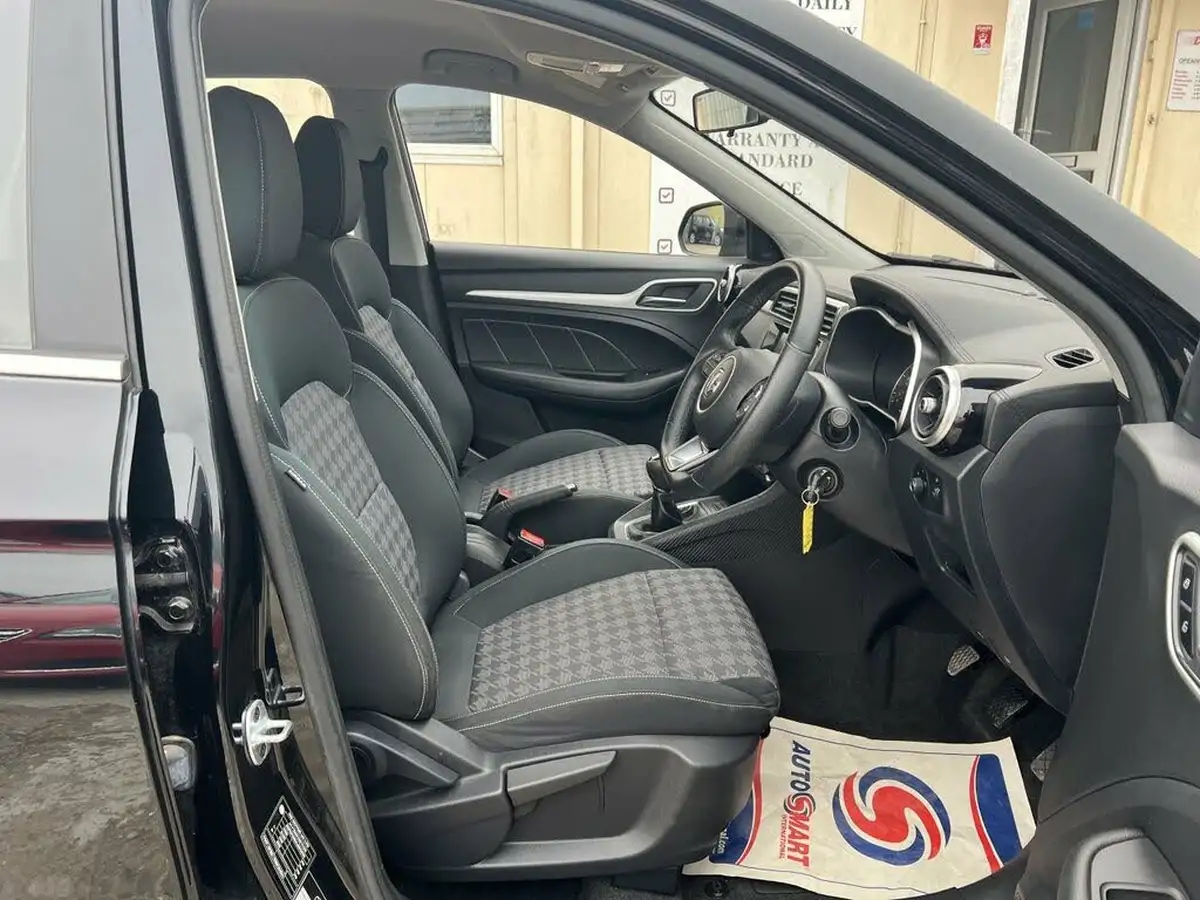 2018-mg-zs-suv-15-vti-tech-excite-big-13
