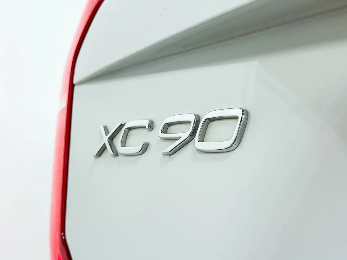 2021-volvo-xc90-20td-b5-momentum-big-10