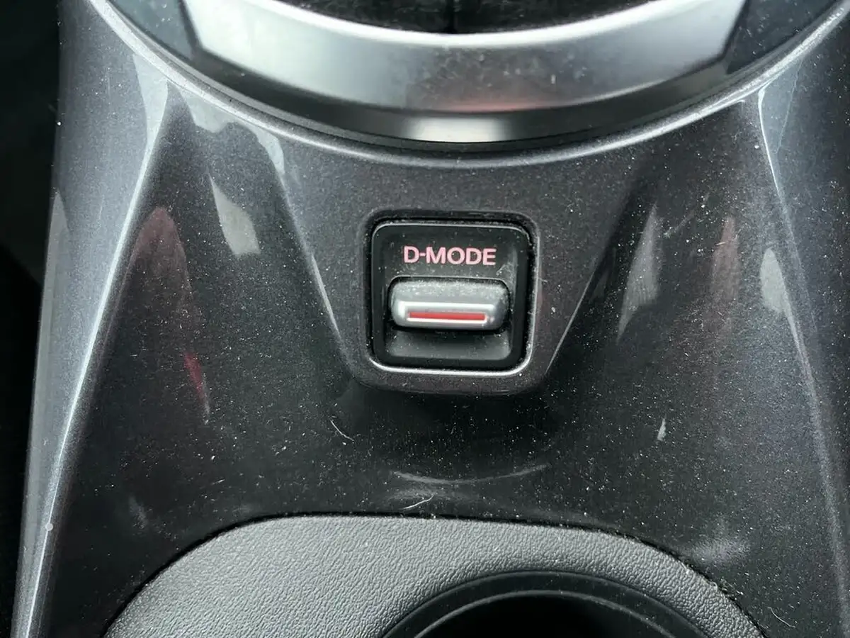 2022-nissan-juke-10-dig-t-n-connecta-dct-big-23