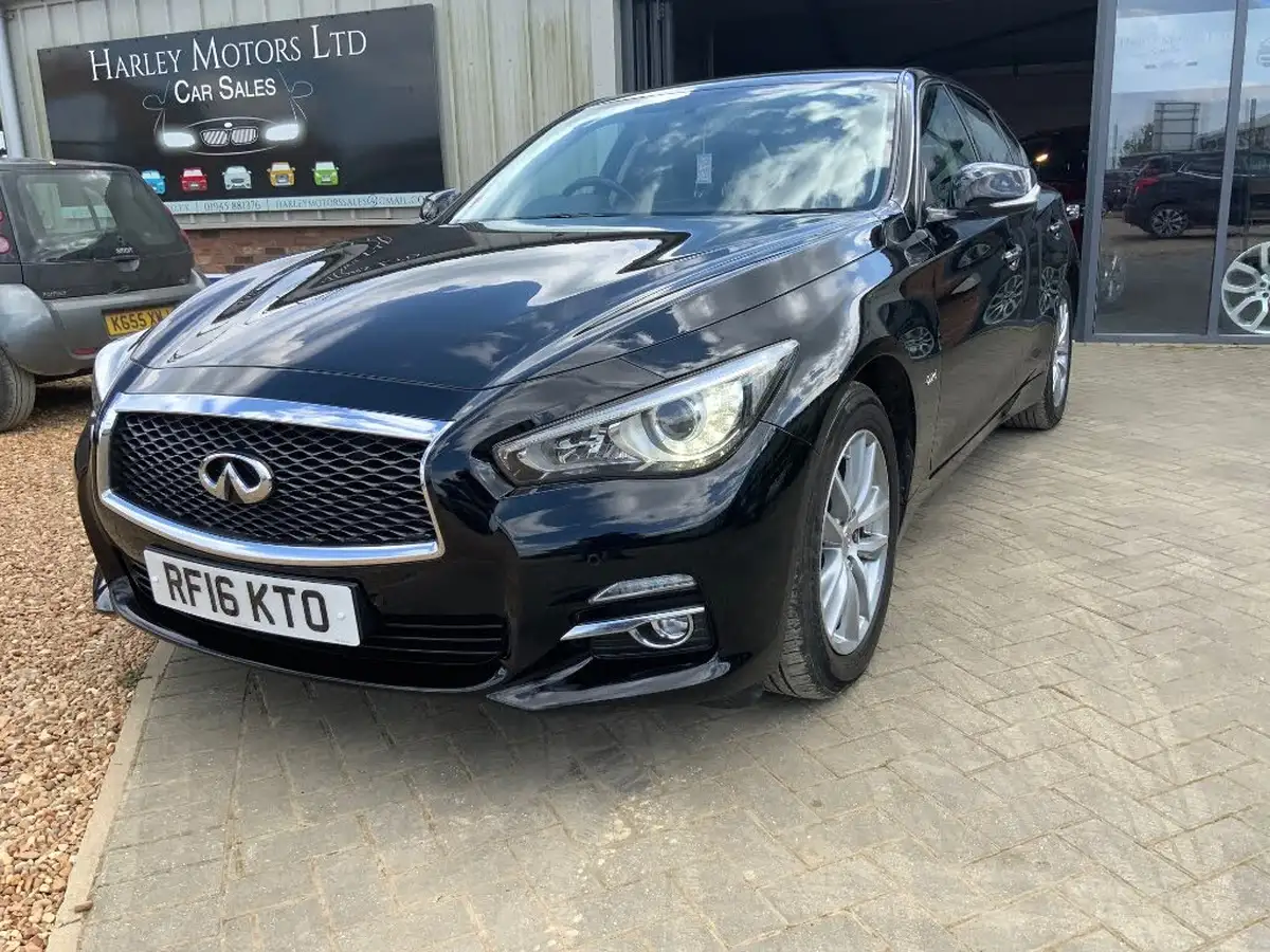 2016-infiniti-q50-22td-se-auto-big-9