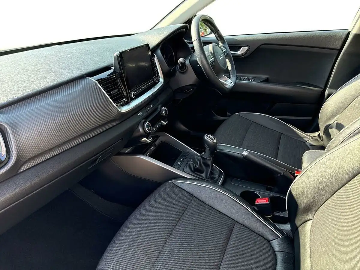 2022-kia-stonic-10-t-gdi-gt-line-118bhp-48v-big-1