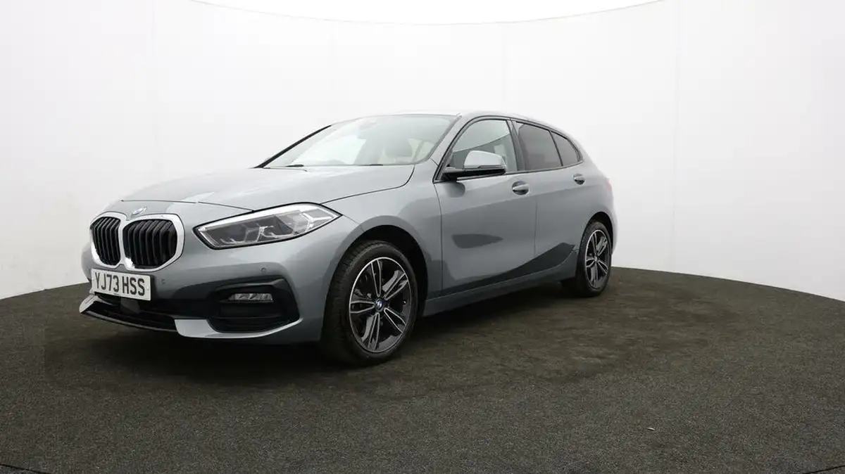 2024-bmw-1-series-15-118i-sport-dct-big-51