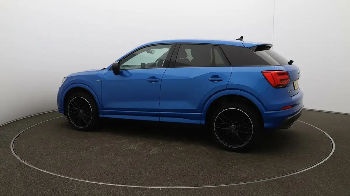 2019-audi-q2-15-35-tfsi-black-edition-cod-big-40