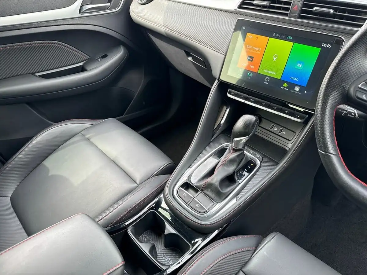 2023-mg-zs-suv-10t-gdi-exclusive-auto-big-13