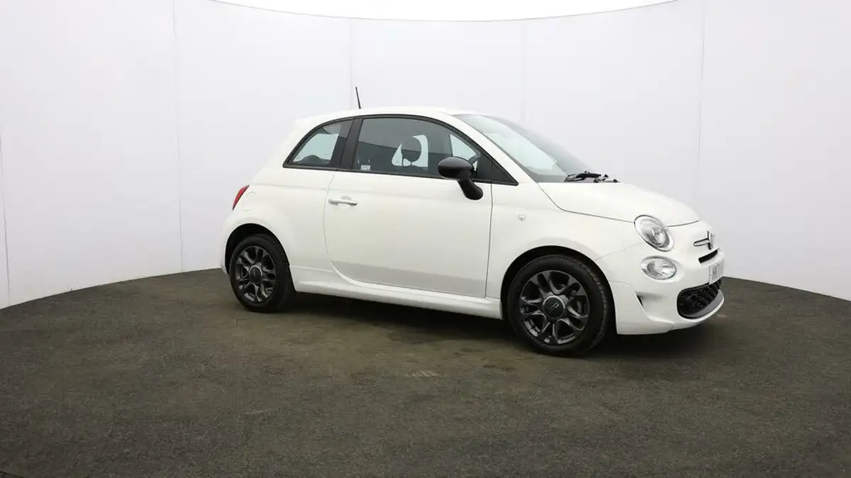2021-fiat-500-10-connect-big-40