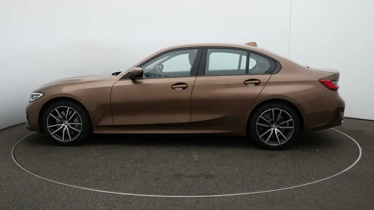 2020-bmw-3-series-20-330i-sport-saloon-4d-big-56