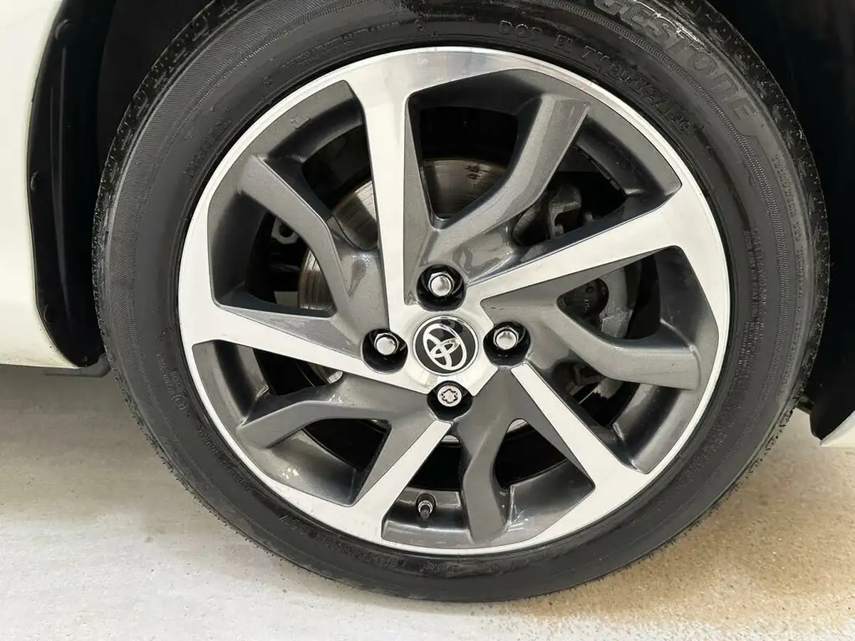 2019-toyota-yaris-15-vvt-i-y20-111bhp-1496cc-big-33
