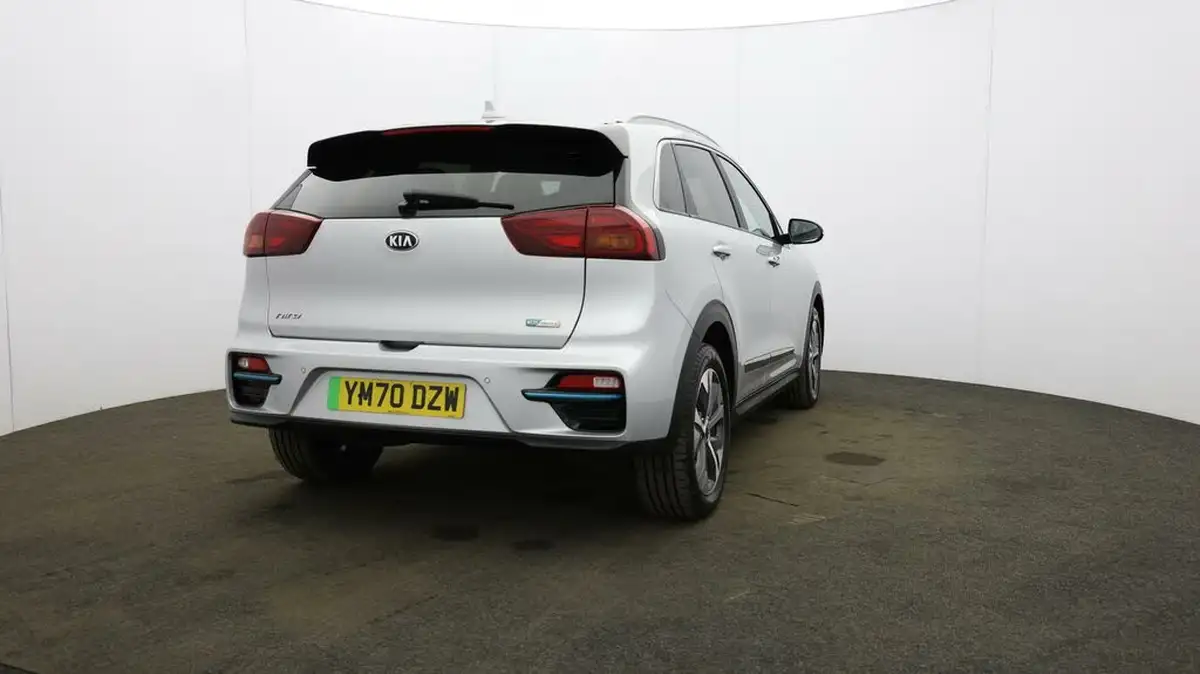 2021-kia-e-niro-ev-4-big-53