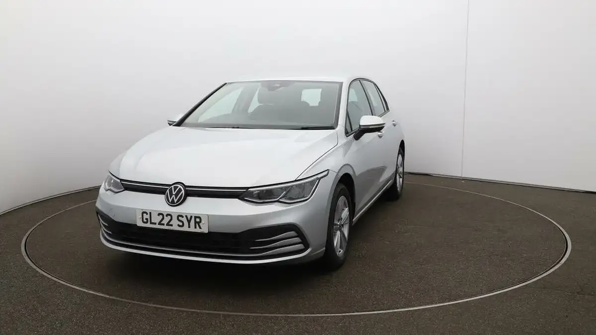 2022-volkswagen-golf-10-tsi-life-hatchback-big-29
