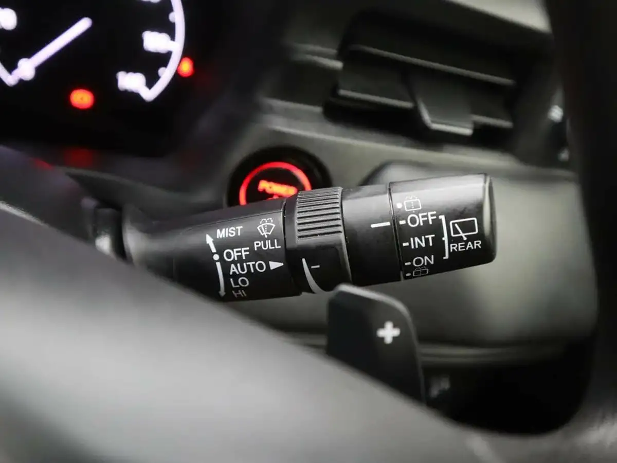 2022-honda-hr-v-15-i-mmd-elegance-big-23