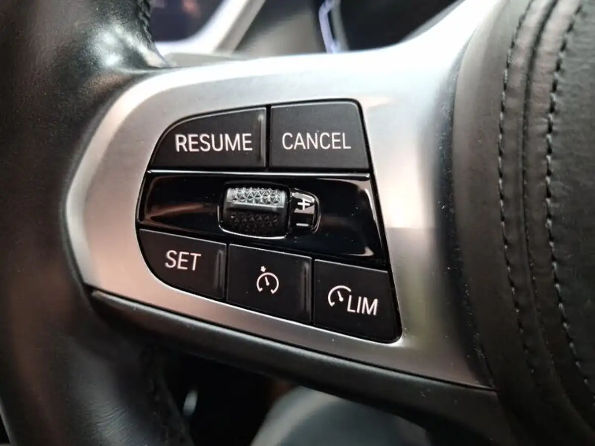 2021-bmw-1-series-15td-116d-m-sport-lcp-big-14