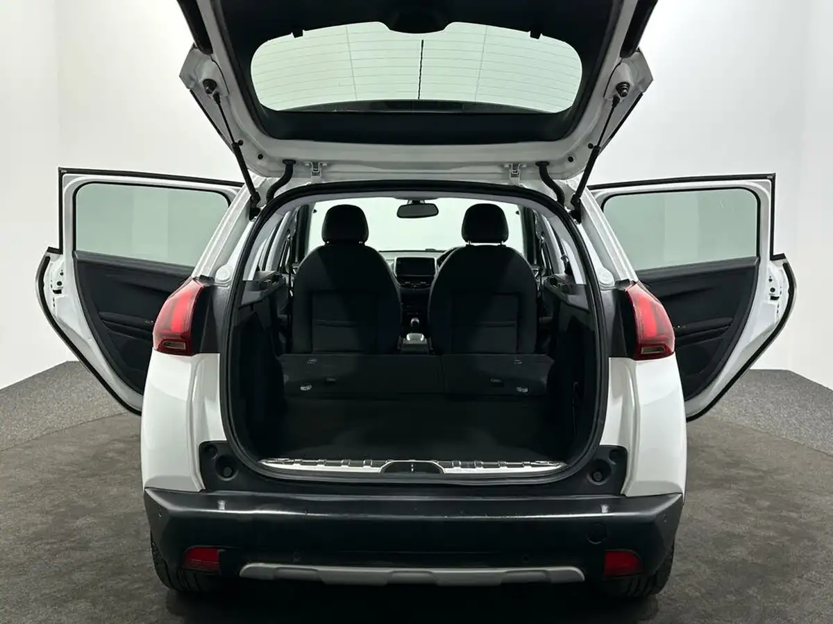 2016-peugeot-2008-suv-12-puretech-allure-82bhp-big-37