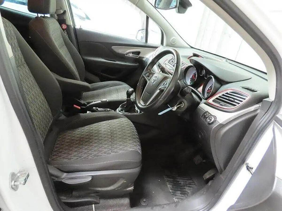 2016-vauxhall-mokka-16-exclusiv-big-6