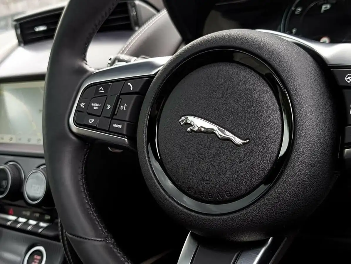 2022-jaguar-f-type-50-v8-p450-r-dynamic-awd-coupe-big-28
