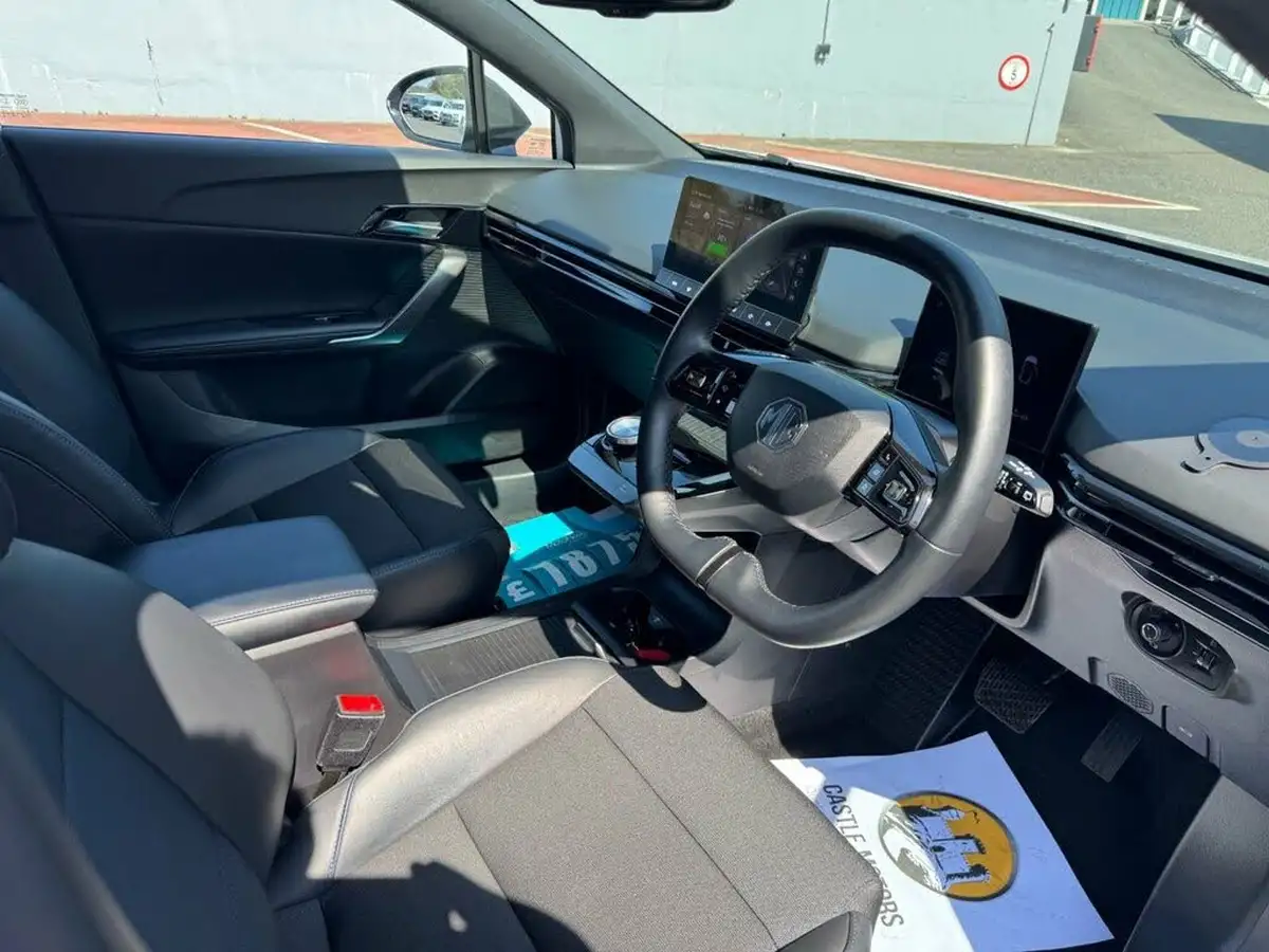 2024-mg-mg4-e-trophy-ev-203ps-long-big-6