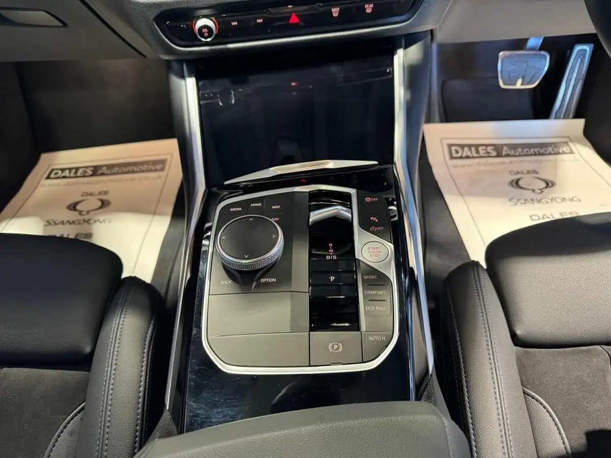 2024-bmw-3-series-20-320i-m-sport-touring-5d-big-24