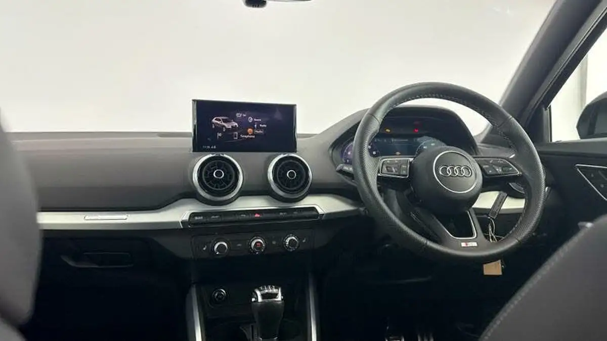 2022-audi-q2-15-35-tfsi-s-line-big-28