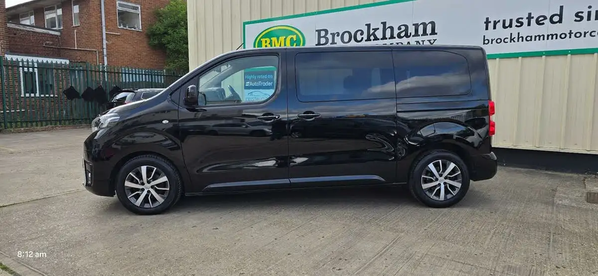 2021-toyota-proace-verso-20d-family-150ps-premium-pkl1-big-7