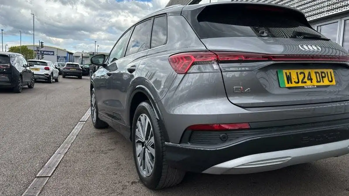 2024-audi-q4-e-tron-45e-sport-station-wagon-auto-big-16