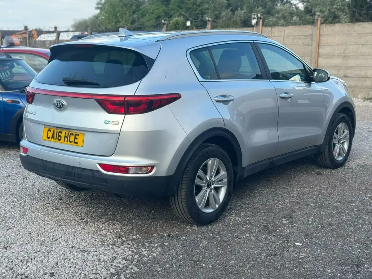2016-kia-sportage-16-gdi-2-130bhp-big-7