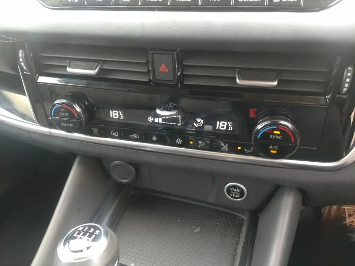 2022-nissan-qashqai-13-dig-t-n-connecta-140ps-big-21